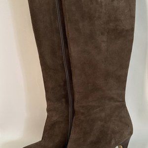 High Heel Tall Boots in Brown